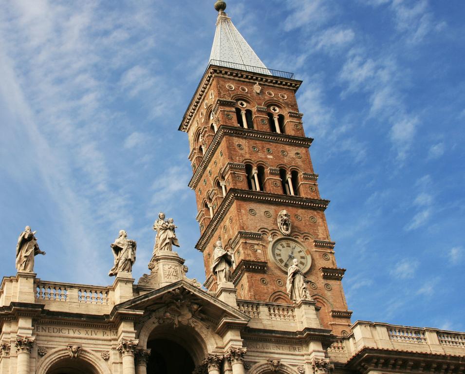 Domus Monti Apartment Rom